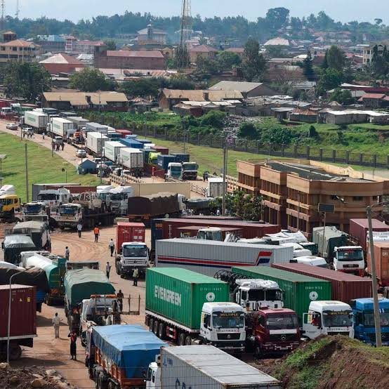 1,600 Stranded Trucks & a Border That’s Still Actually Closed: The Real Story Behind the Tsamiya-Kamba Reopening