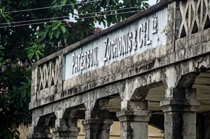 A Family Business for 140 Years: What the Zochonis Family’s Continued Control Reveals